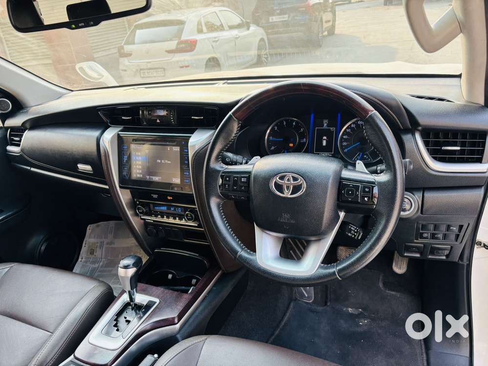 Toyota Fortuner 4x2 At 2.8 Diesel, 2019, Diesel