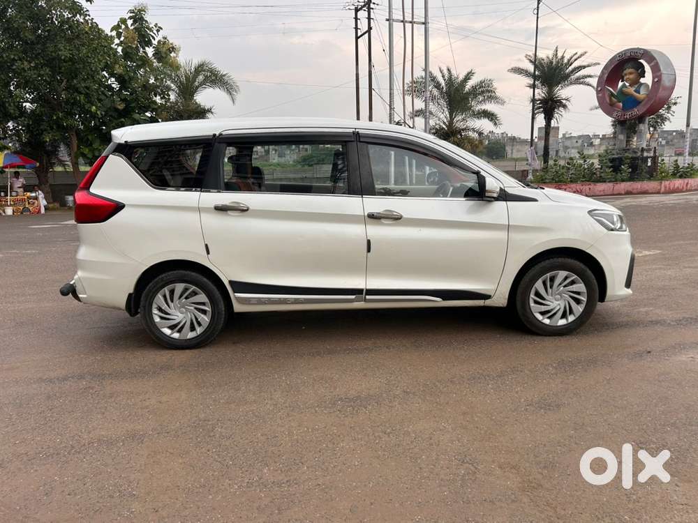 Maruti Suzuki Ertiga Vxi Petrol 2019