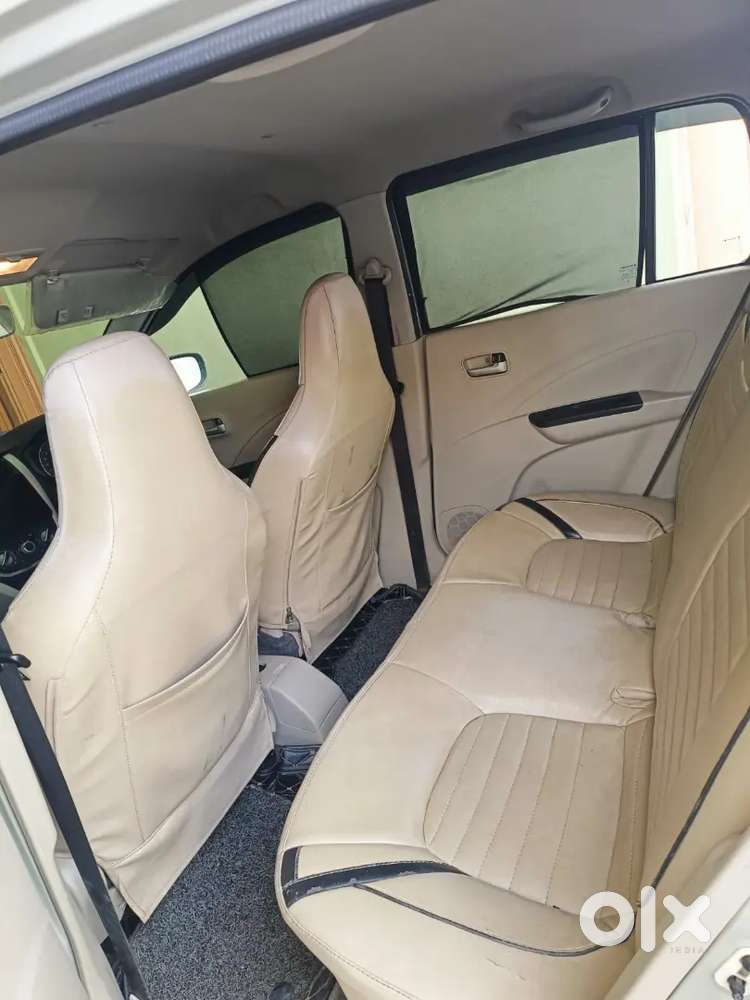 Very Good Condition. 4 Tayer New