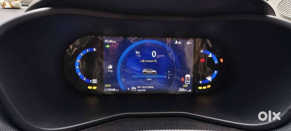 Tata Nexon Creative 1.2 Revotron Petrol 6 Mt Dt, 2024, Petrol