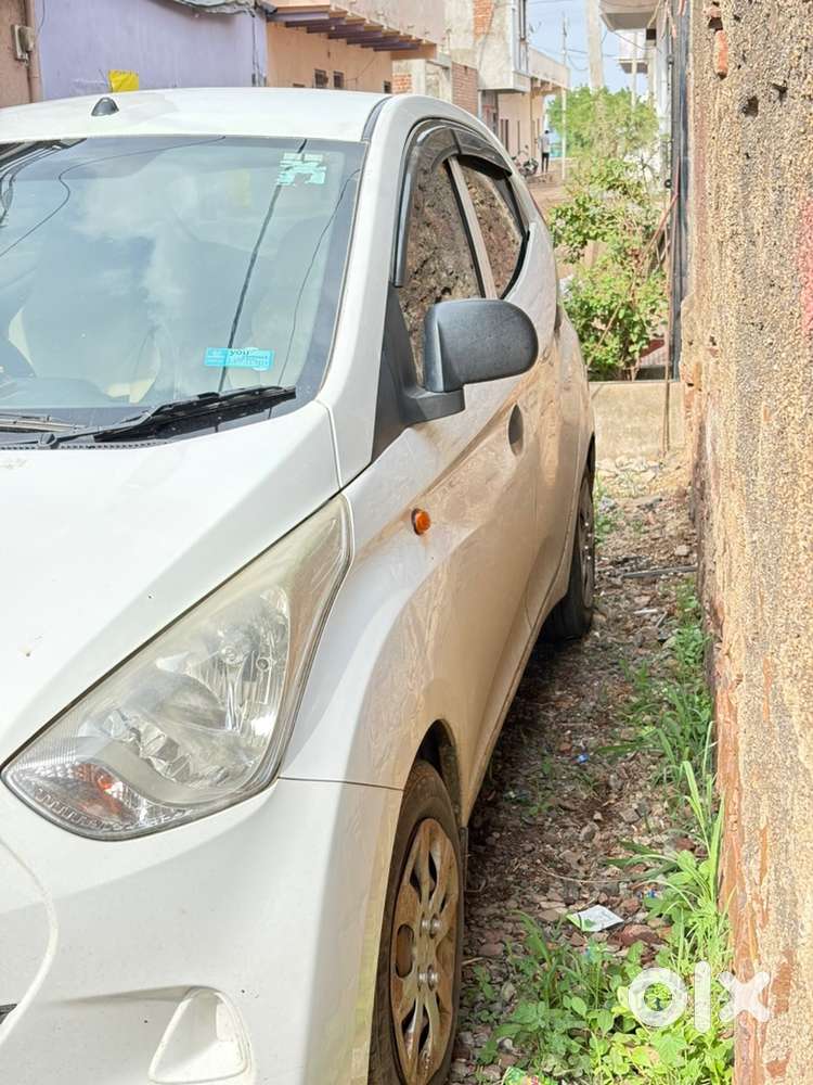 Hyundai Eon 2017 Car