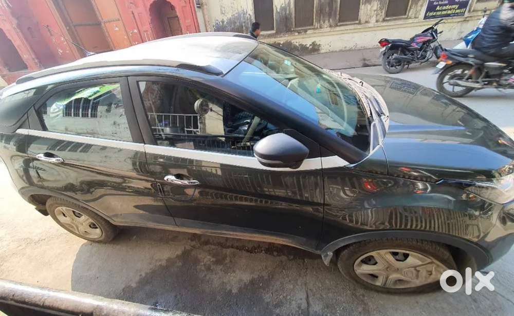 Tata Nexon Petrol Manual 2020 Model