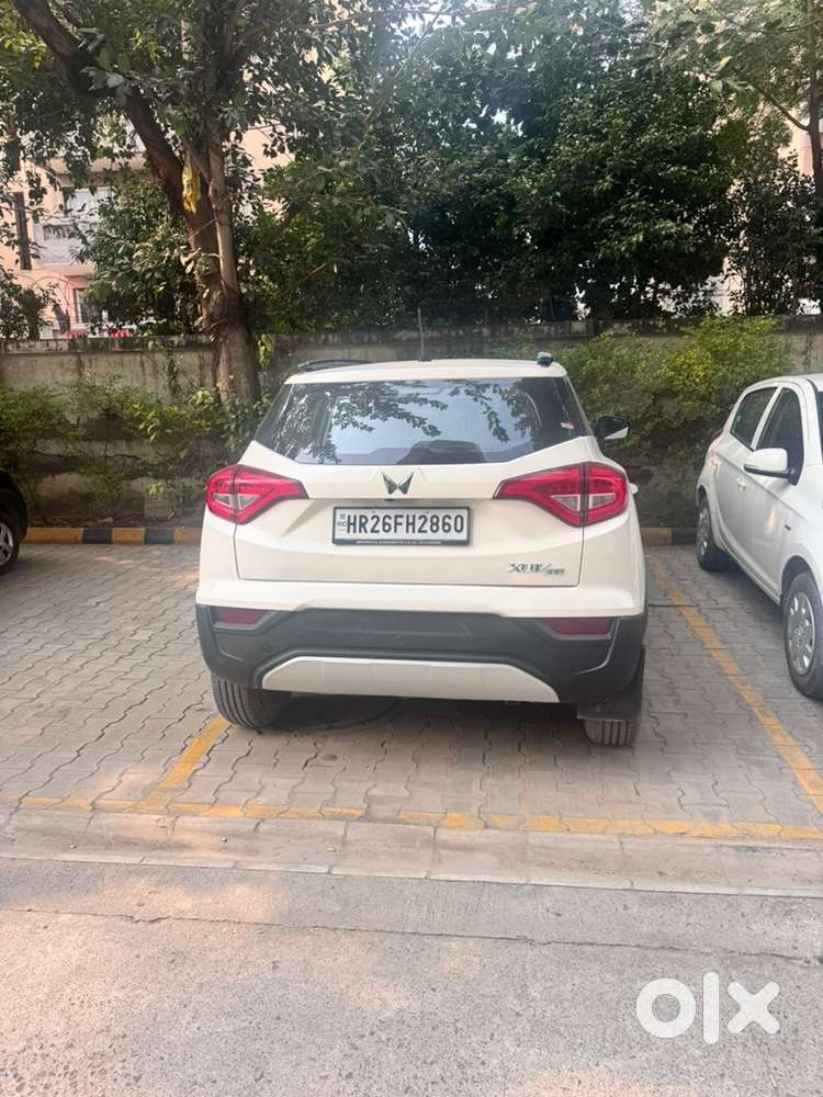 Mahindra Xuv300 Gdi Turbosport 2024 E20 Petrol 9080 Km Driven