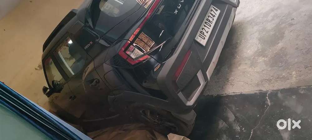 Mahindra Xuv 3xo 2026 Petrol 636 Km Driven