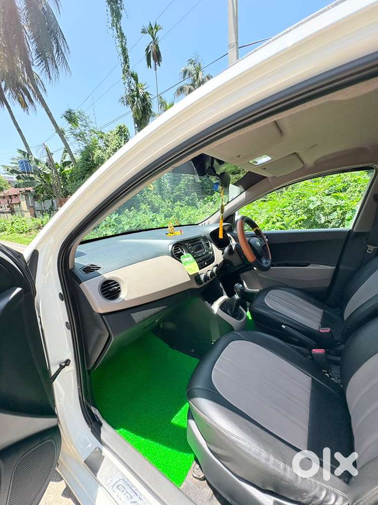 Hyundai Grand I10 2015 Petrol Well Maintained