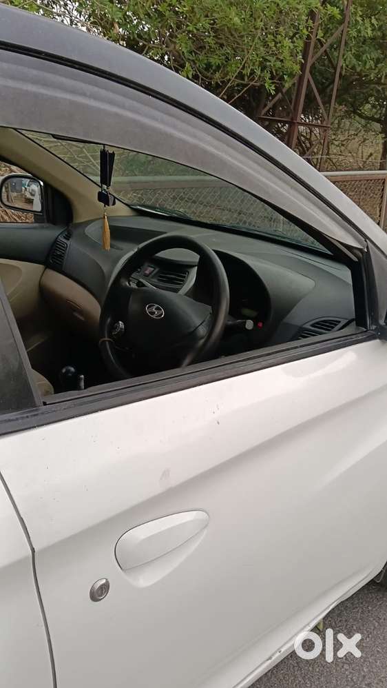 Hyundai Eon Petrol 2013