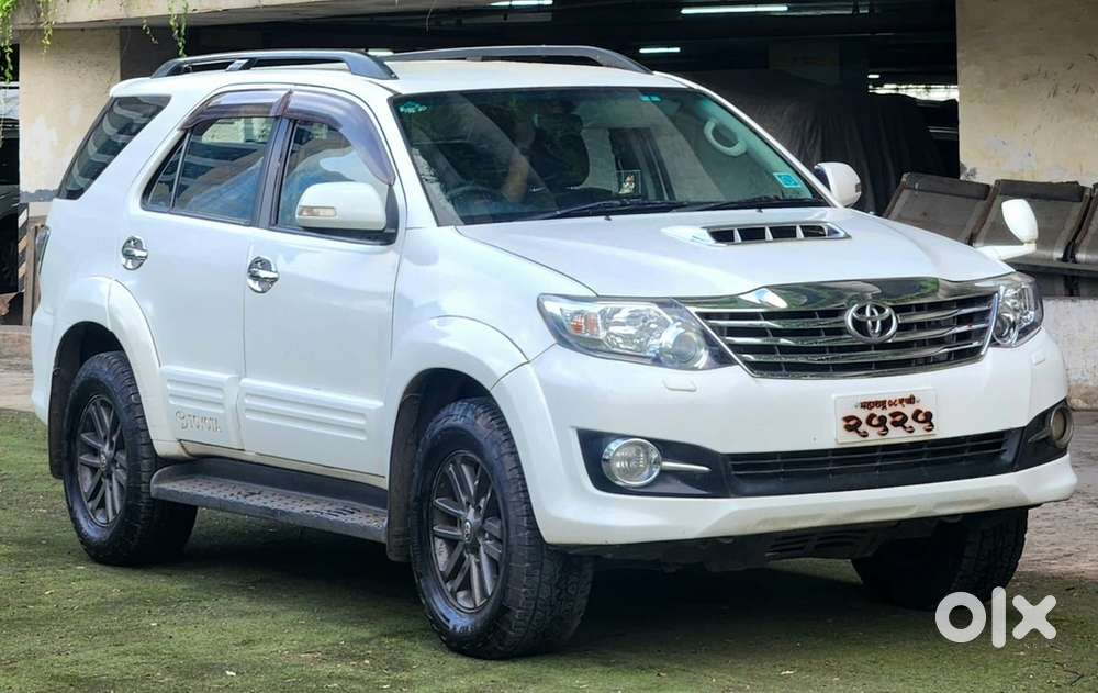 Toyota Fortuner 2015 Diesel Well Maintained