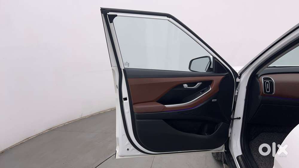 Hyundai Alcazar 1.5 Tdct Signature (o) 7s Petrol, 2024, Petrol