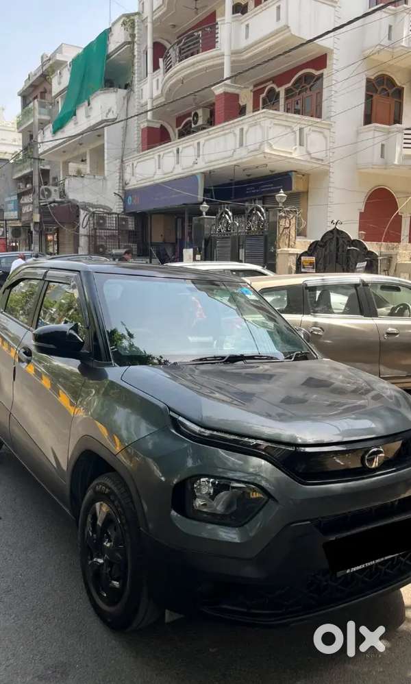 Tata Punch 2025 Petrol Well Maintained