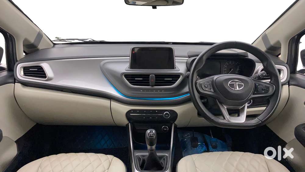 Tata Altroz Xz, 2021, Petrol