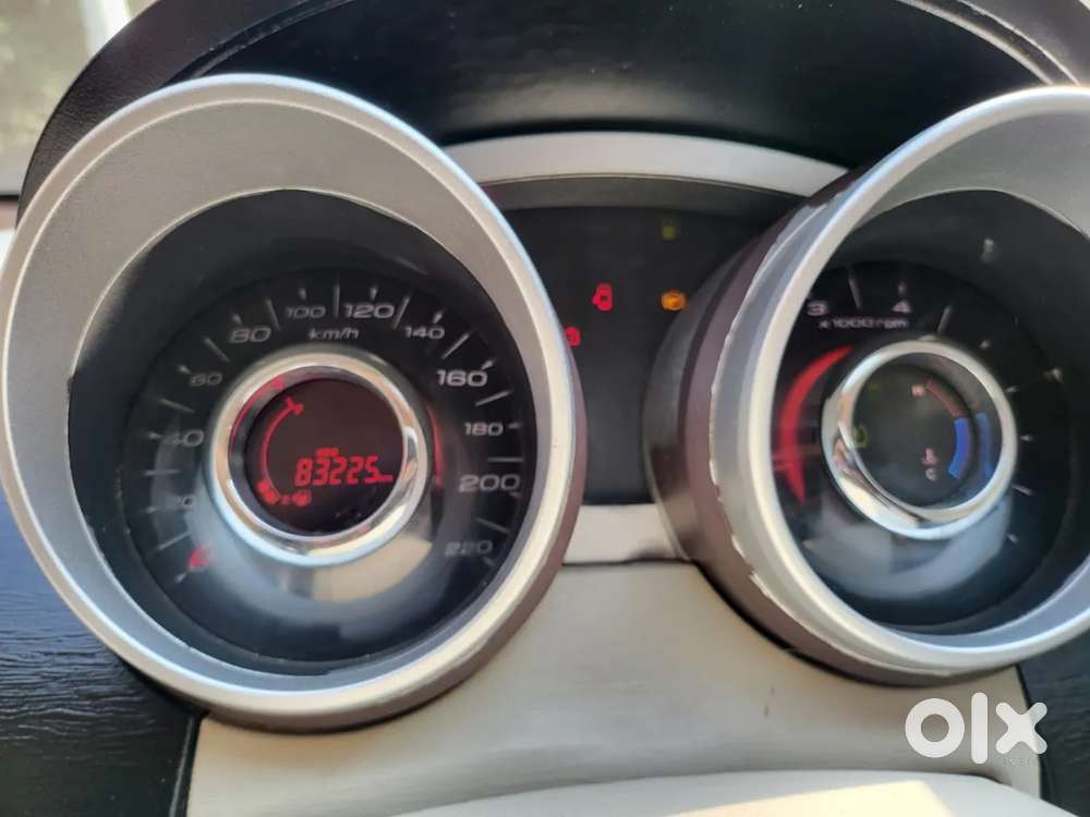 Mahindra Xuv500 At W8 Fwd, 2014, Diesel