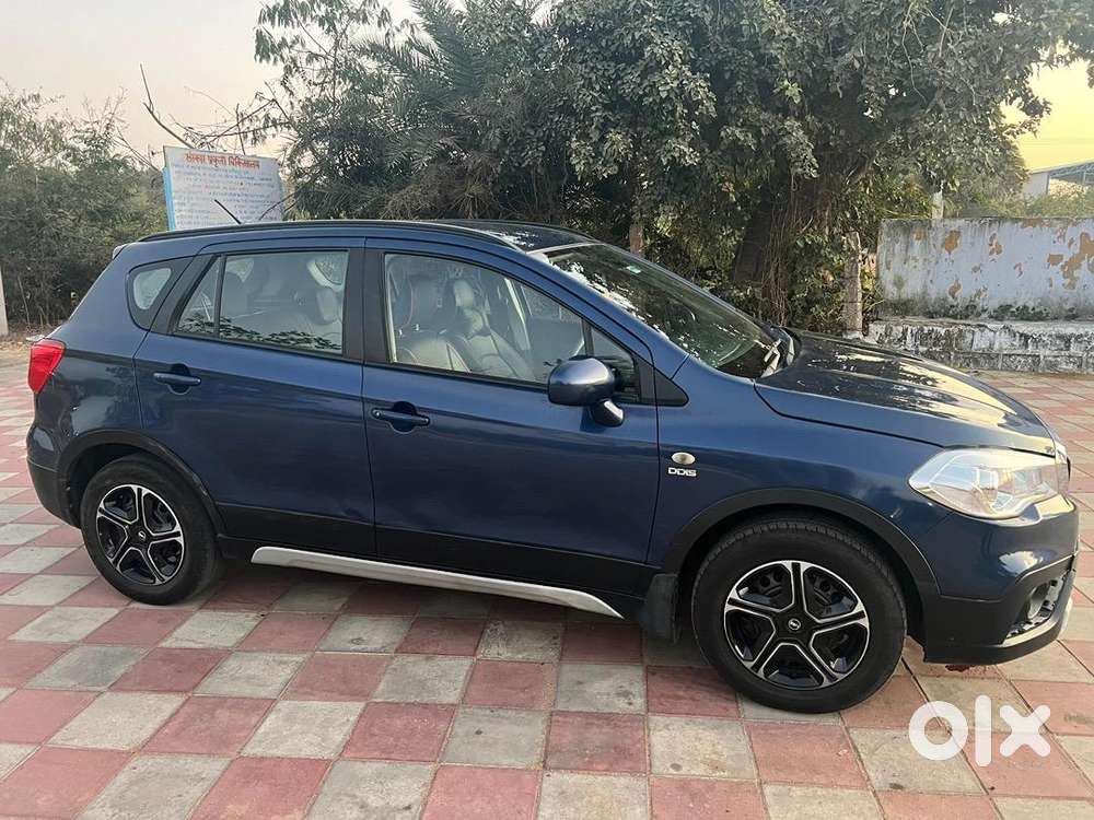 Maruti Suzuki S-cross 2017 Diesel Well Maintained