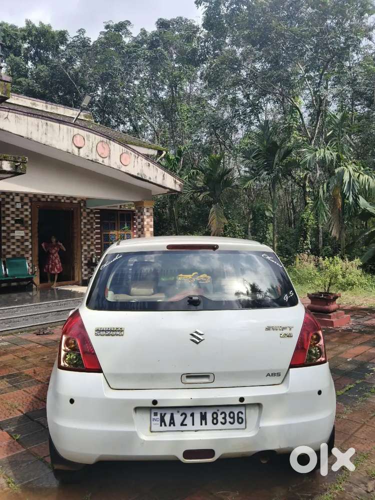 Swift Maruti Suzuki 2010 Petrol Manual