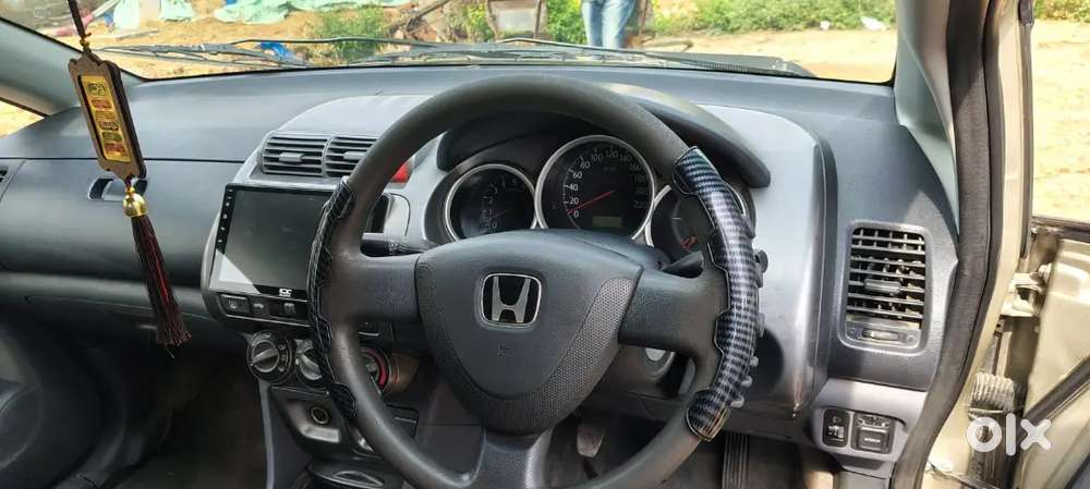 Honda City Petrol 2005 Variant, Urgent Money