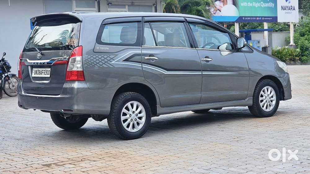 Toyota Innova 2014 Diesel Well Maintained Z Option
