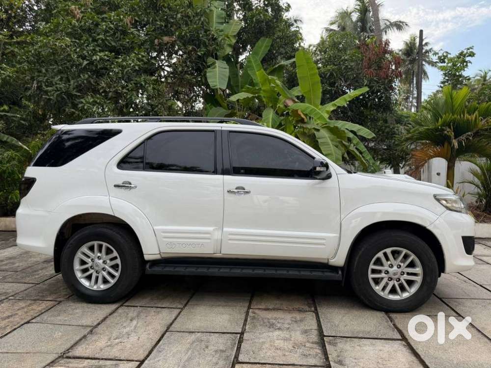 Toyota Fortuner 3.0 4x4 Manual, 2014, Diesel