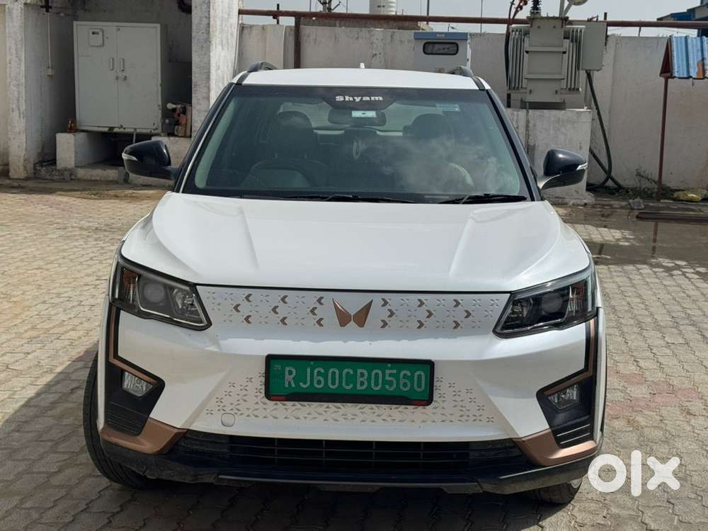 Mahindra Xuv400 Ev 2024