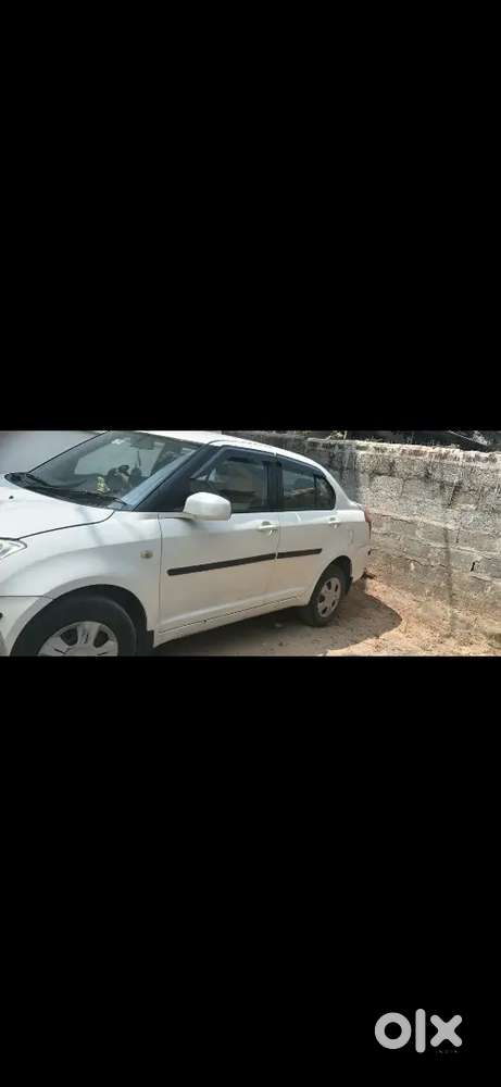 Maruti Suzuki Dzire 2011 Petrol 61000 Km Driven