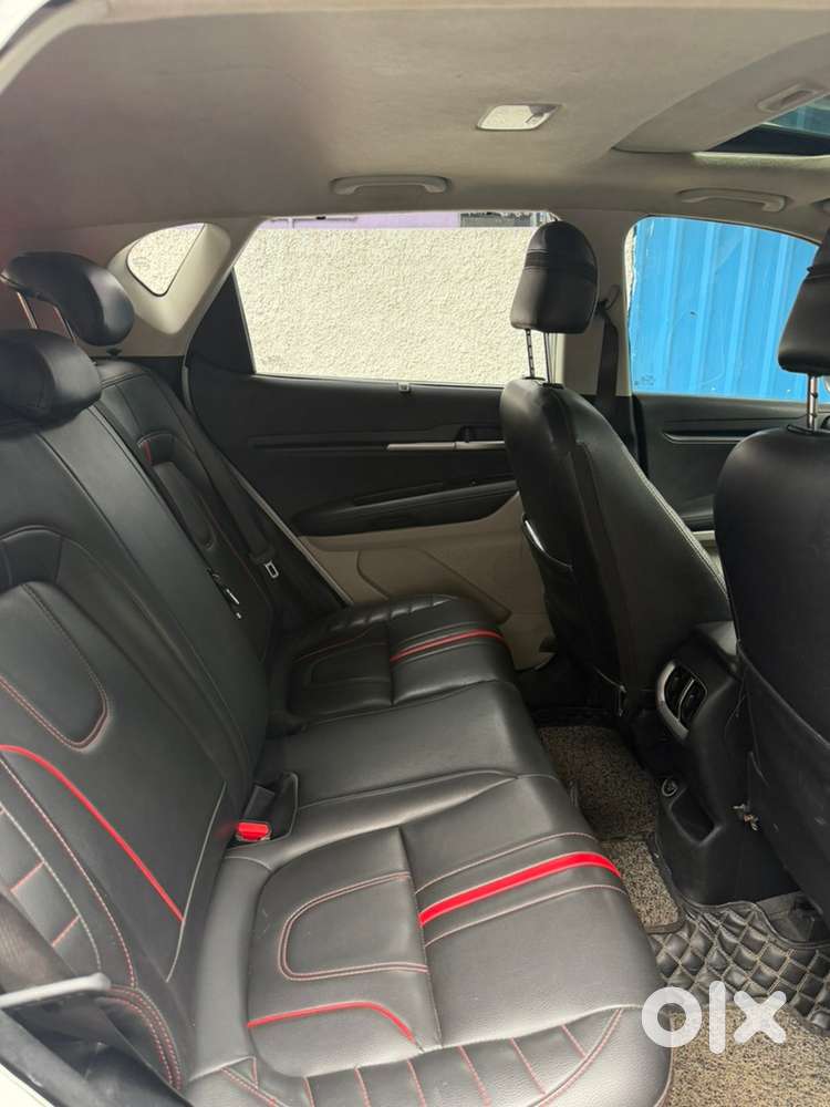Kia Sonet Petrol 2023