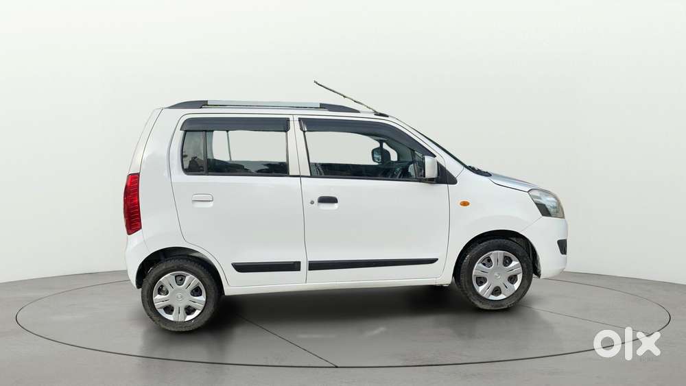 Maruti Suzuki Wagon R 1.0 Vxi, 2016, Petrol