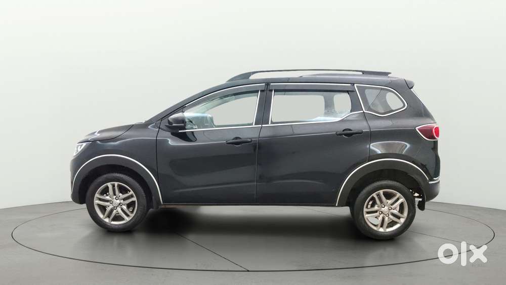 Renault Triber Rxt, 2025, Petrol