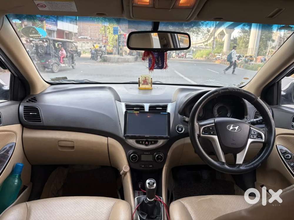 Hyundai Verna Vtvt 1.6 Sx, 2011, Petrol