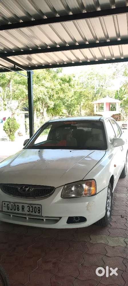 Hyundai Accent 2011 Cng & Hybrids Well Maintained.