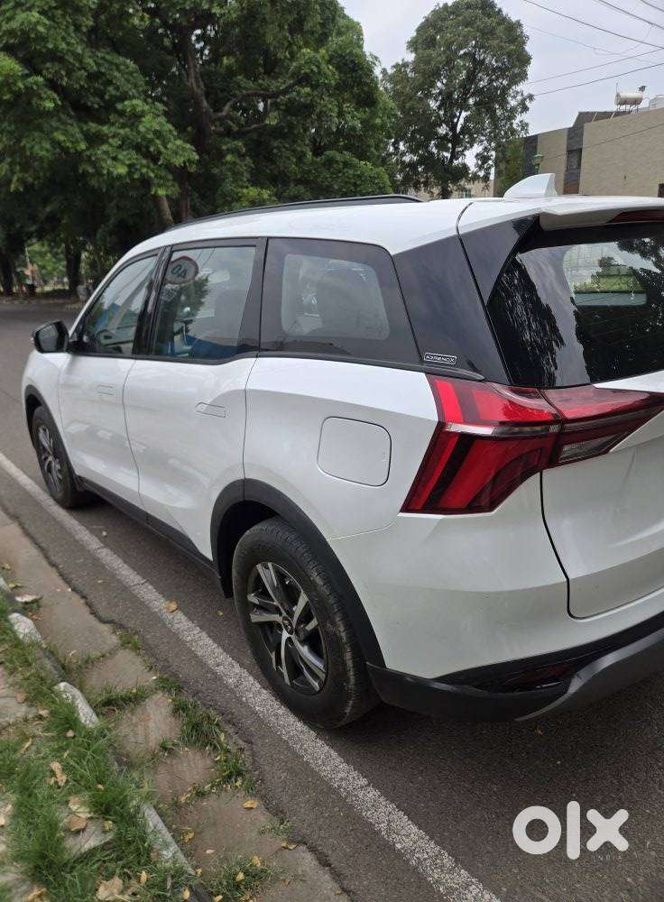 Mahindra Xuv700 2.2 Ax 5 Diesel Mt 7 Str, 2023, Diesel