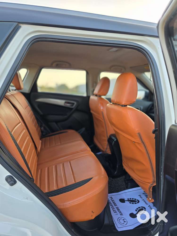 Maruti Suzuki Brezza Zdi+ Dual Tone, 2018, Diesel