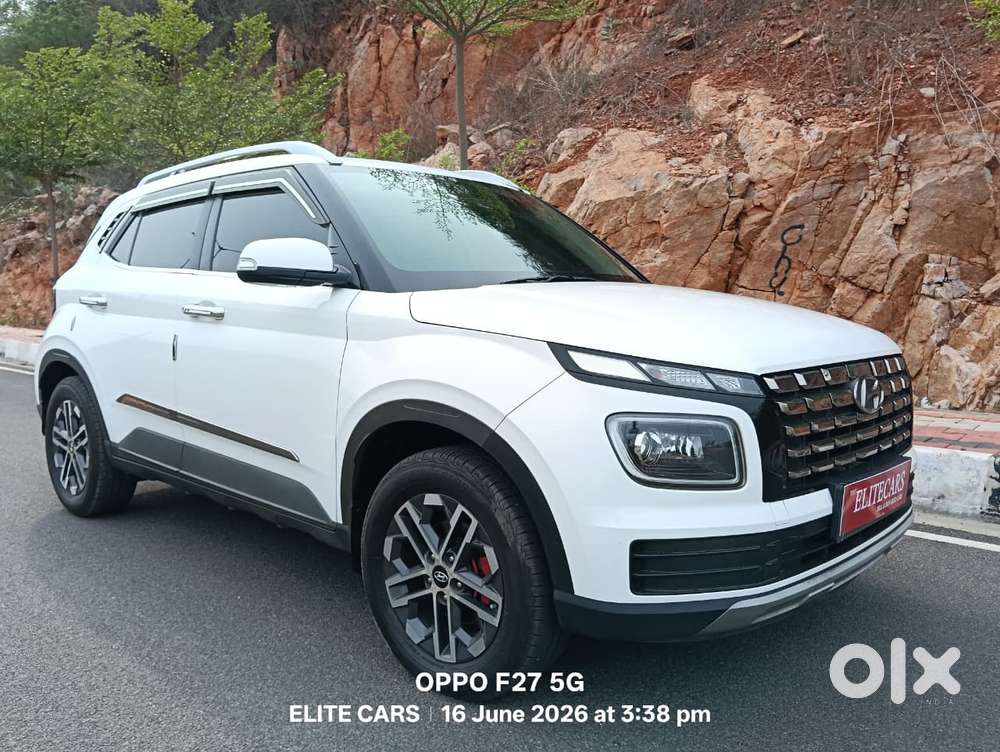 Hyundai Venue Sx Mt, 2023, Diesel