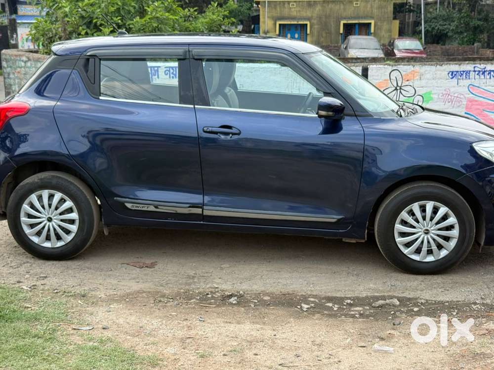 Maruti Suzuki Swift Vxi + Manual, 2018, Petrol