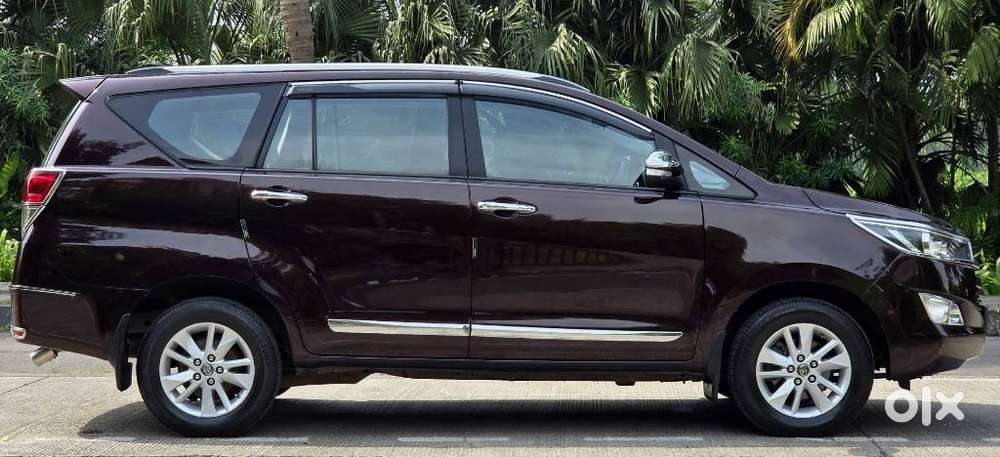 Toyota Innova Crysta 2.4 Gx Mt 8s, 2017, Diesel