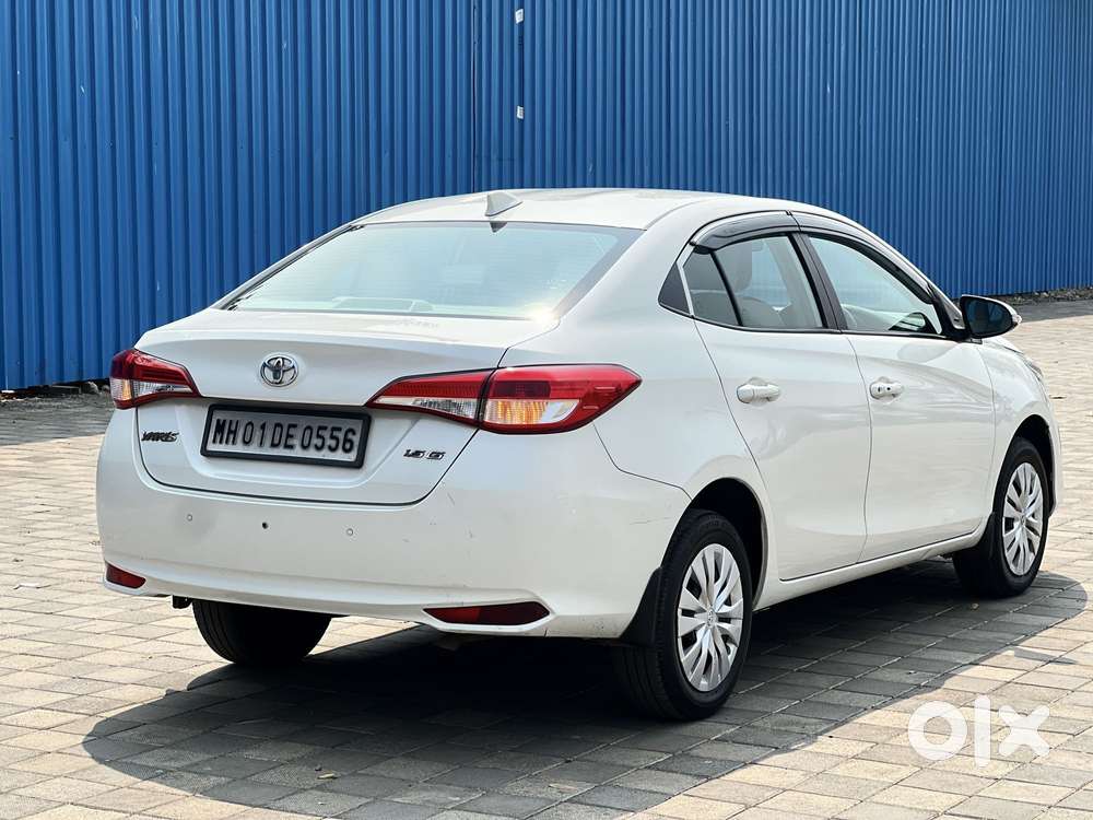 Toyota Yaris Ativ G Cvt, 2018, Petrol