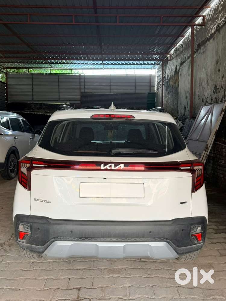 Kia Seltos Htk Plus Petrol Ivt 2024