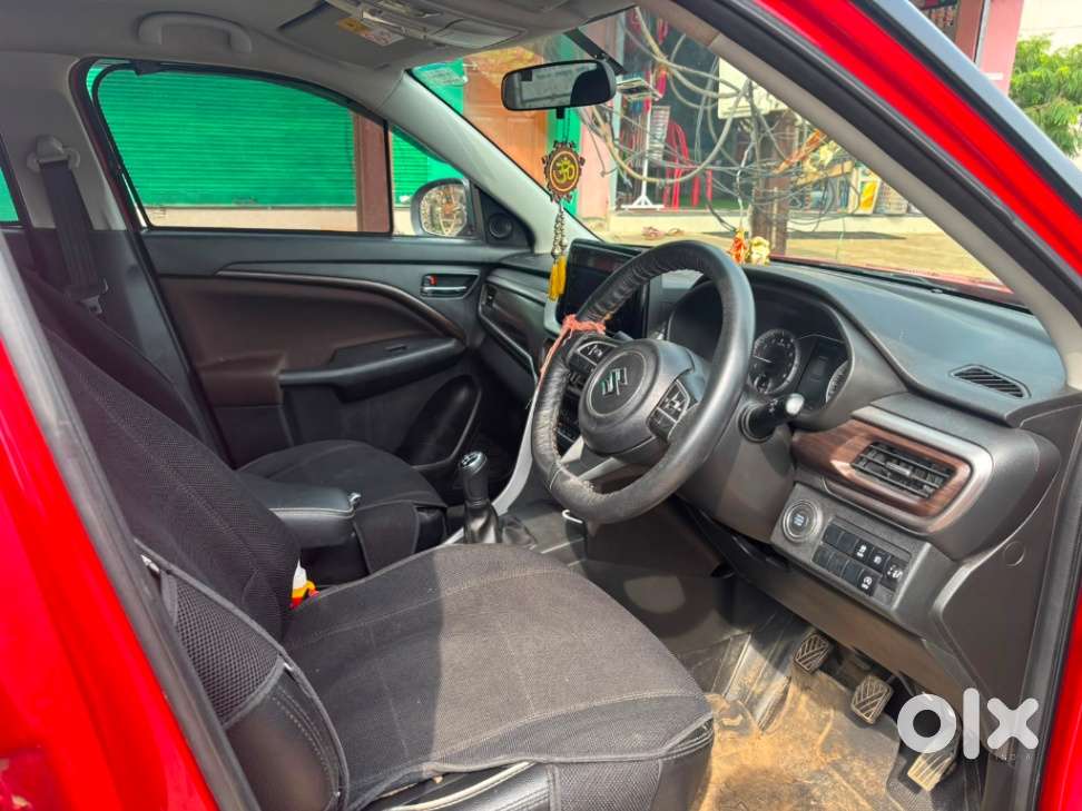 Maruti Suzuki Brezza 1.5 Zxi Smart Hybrid, 2023, Petrol