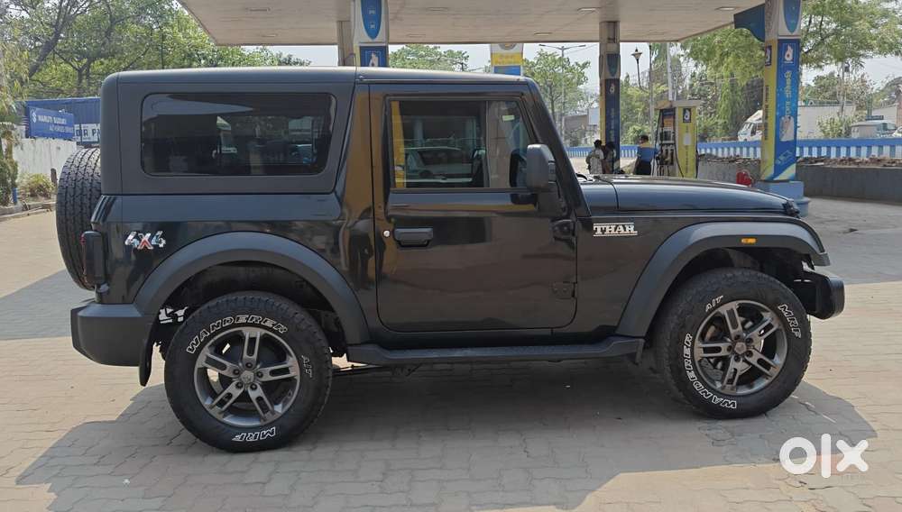 Mahindra Thar Lx Hard Top Petrol Mt 4wd, 2023, Petrol