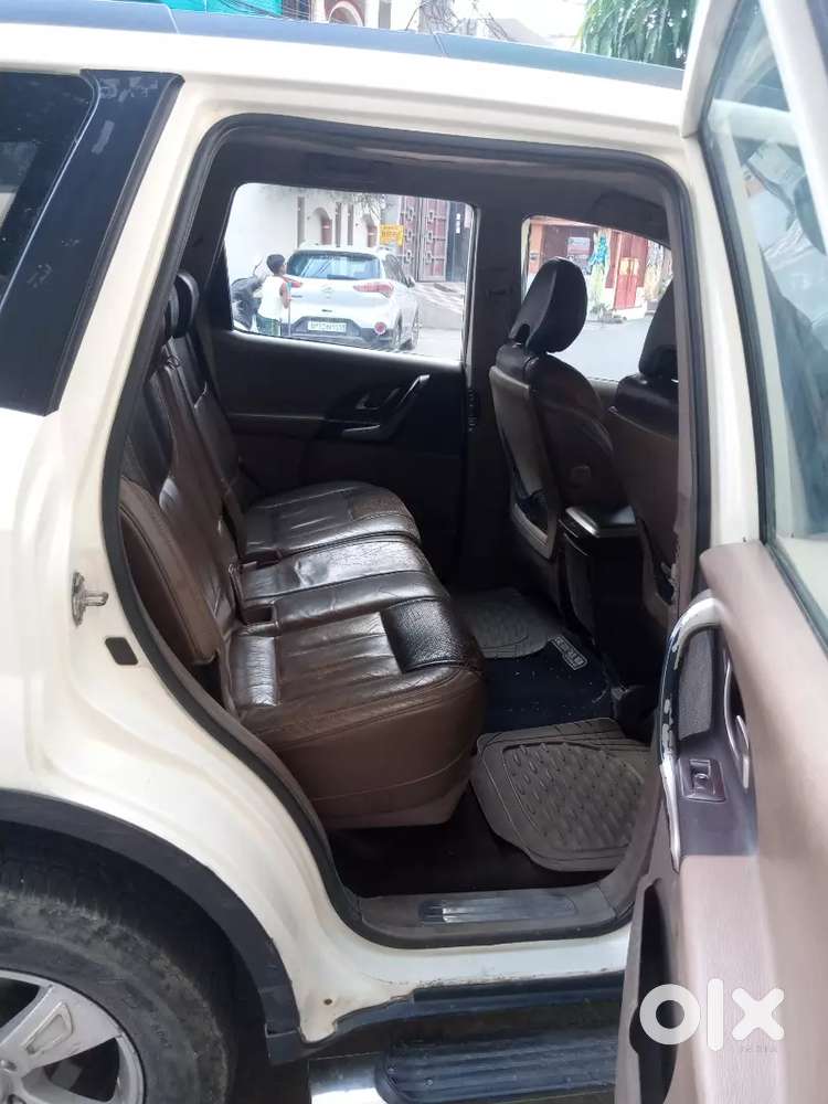 Mahindra Xuv500 2013 Diesel 164110 Km Driven