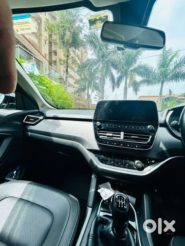 Tata Harrier Xz+ 2.0l Kryotec Bs6 Diesel Dark Edition