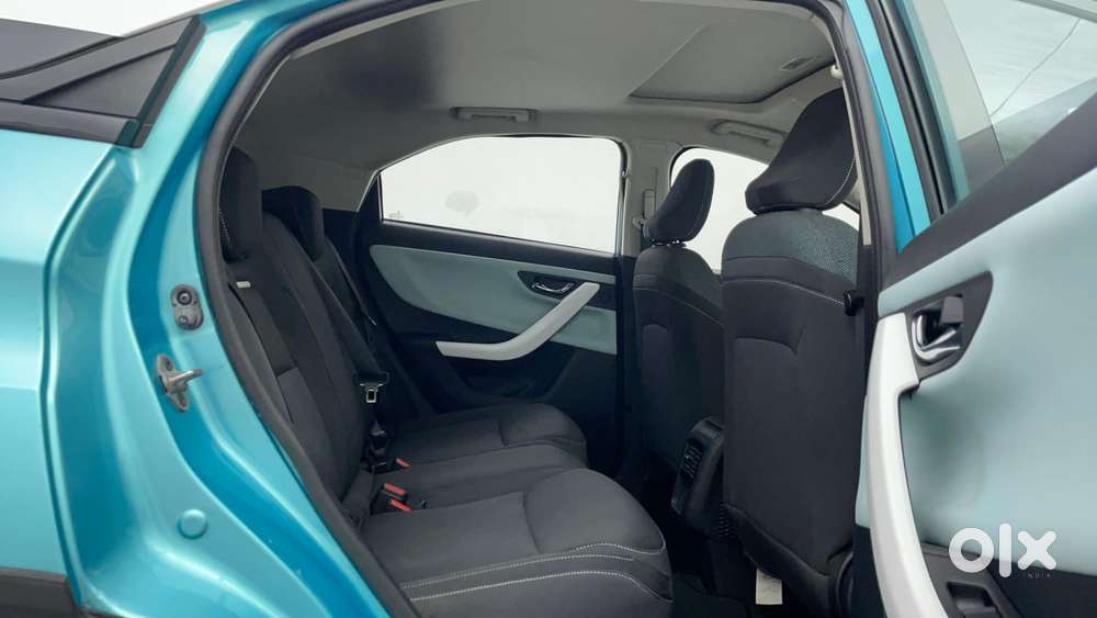 Tata Nexon Creative Plus S 1.2 Revotron Petrol 7dca Dt, 2023, Petrol