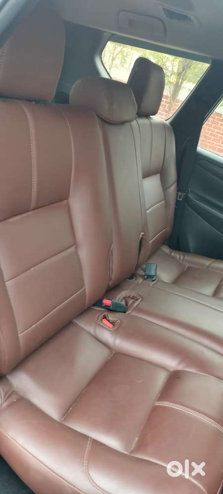 Toyota Innova Crysta 2.4 Gx Mt, 2017, Diesel