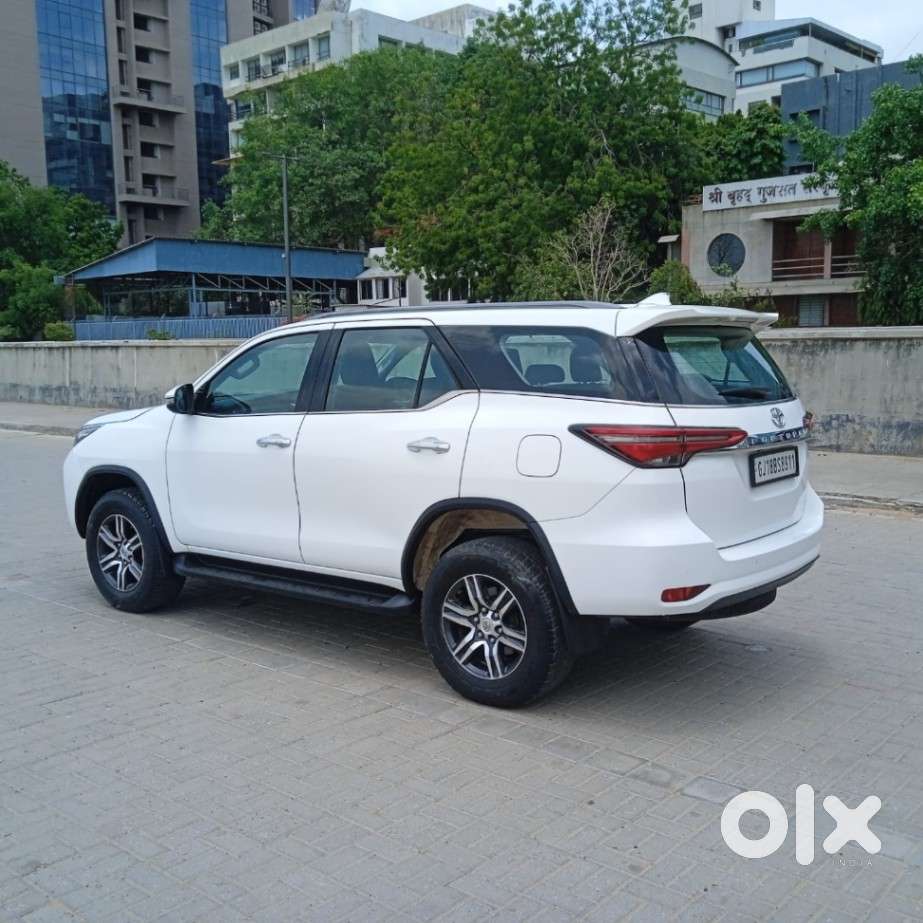 Toyota Fortuner 4x2 At 2.8 Diesel, 2023, Diesel