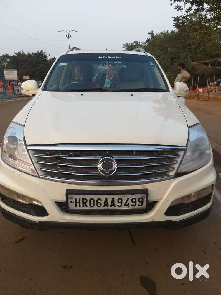 Mahindra Rexton