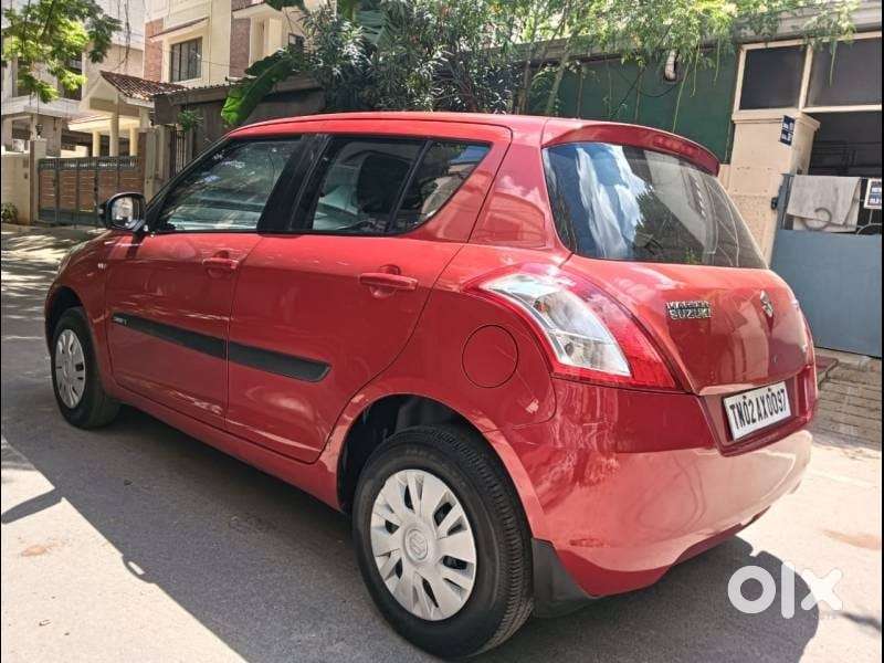 Maruti Suzuki Swift Vxi + Manual, 2013, Petrol