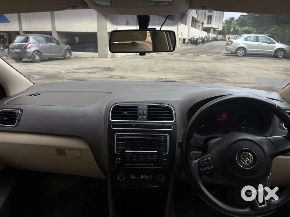 Volkswagen Vento Highline 2014