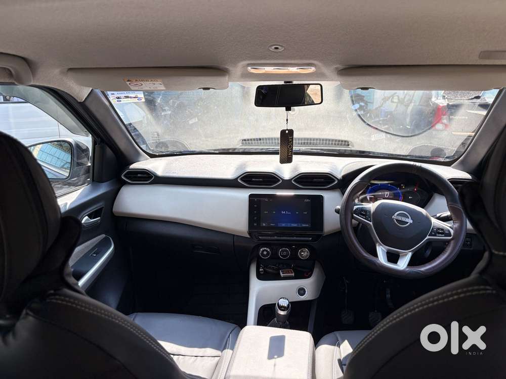 Nissan Magnite Xv Turbo, 2024, Petrol