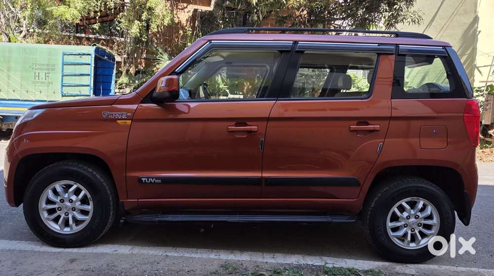 Mahindra Tuv 300 T8 Amt (automatic), 2016, Diesel