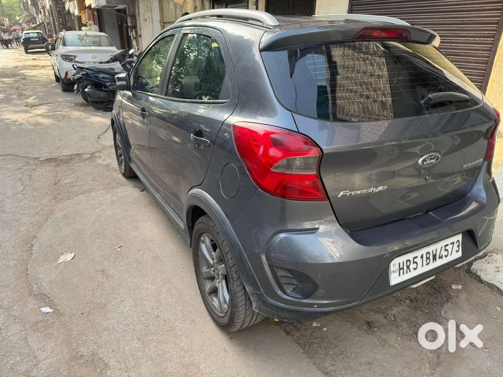Ford Freestyle Petrol 2019