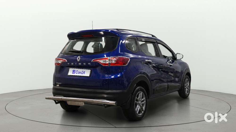 Renault Triber Rxz, 2022, Petrol