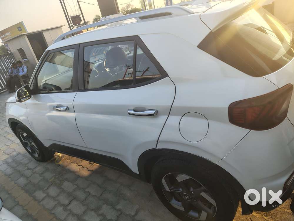 Hyundai Venue 1.5 Crdi Sx (o) Executive, 2021, Diesel