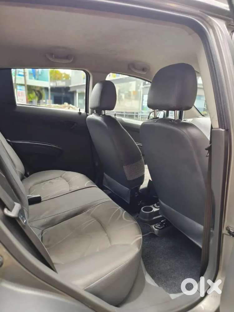 Chevrolet Beat 2014 Full Option